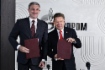 Alexey Miller und Vasily Orlov, Gouverneur des Verwaltungsgebietes Amur, unterzeichneten im Rahmen des Östlichen Wirtschaftsforums 2024 einen Zeitplan (eine Roadmap) zum Aufbau der Gasversorgung in der Stadt Belogorsk (Verwaltungsgebiet Amur) bis 2032