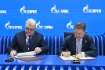Generaldirektor der Almaz-Antey, Yan
Novikov, und Alexey Miller
