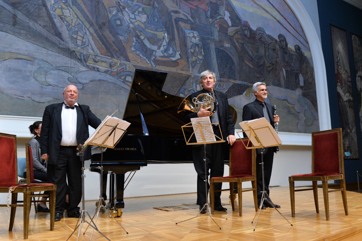 Victor Yampolsky und Mitglieder des Mailänder Bläserquartetts im Wrubel-Saal der Tretjakow-Galerie