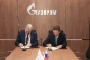 Alexey Miller und der Vorstandsvorsitzende  und Generaldirektor des Konzerns Almaz-Antey, Yan Novikov, unterzeichneten im Rahmen des Russischen Investitionsforums in Sotschi einen langfristigen Vertrag zu Lieferungen importsubstituierender Produkte aufgrund zukünftiger garantierter Abnahmemengen
