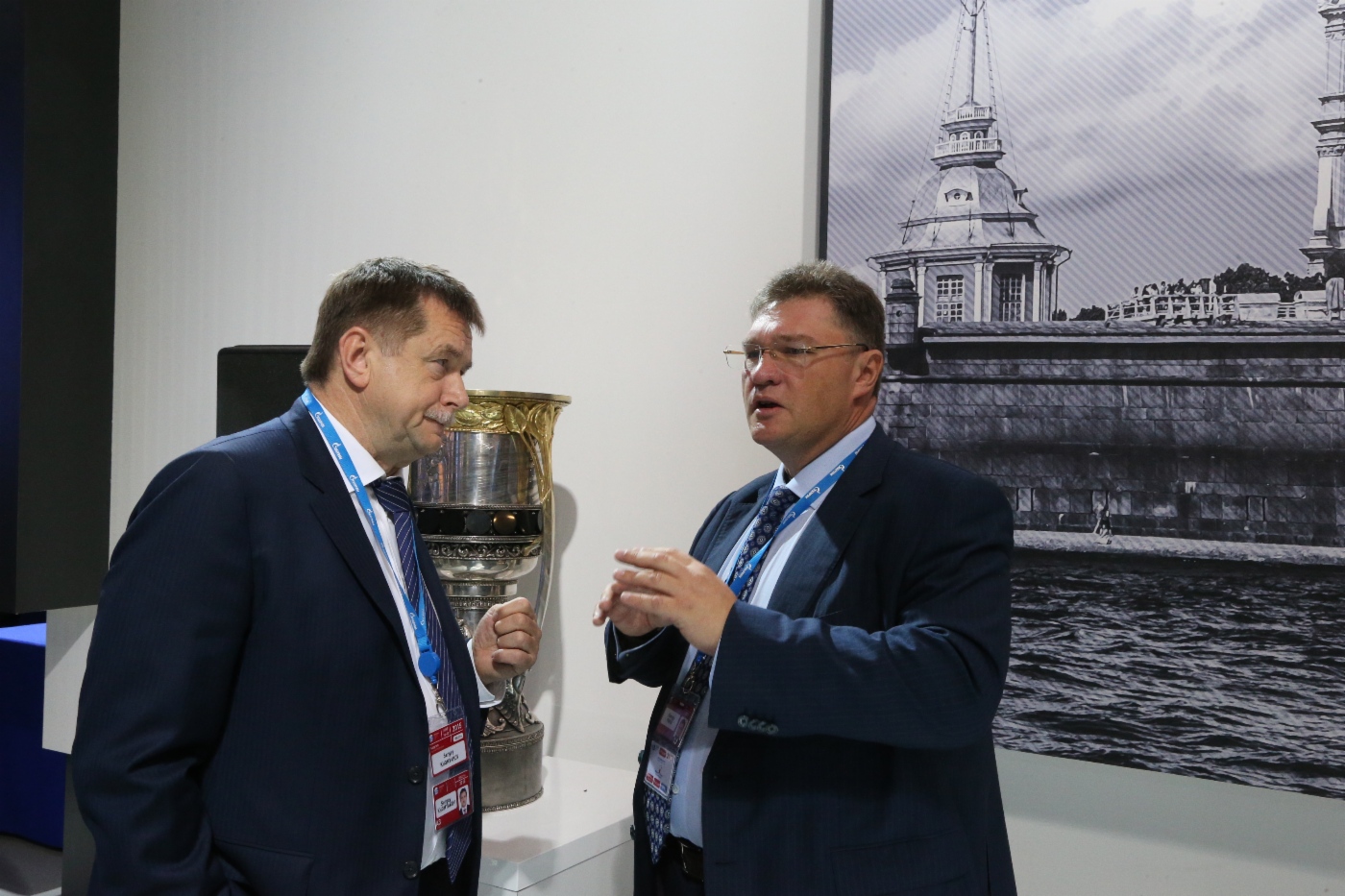 Stellvertretender Vorstandsvorsitzender, Generaldirektor des Geschäftsbereichs Unternehmenssicherheit der Gazprom Sergey Khomyakov und Generaldirektor der Gazprom Transgaz Saint Petersburg Georgy Fokin