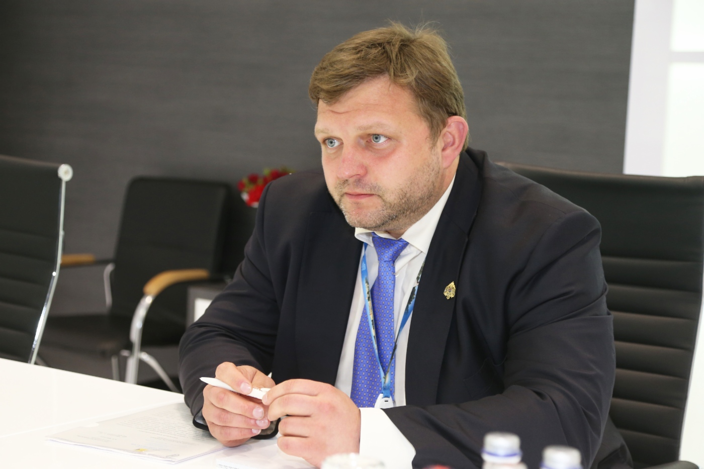 Gouverneur des Verwaltungsgebiets Kirow Nikita Belykh während des Arbeitstreffens mit Alexey Miller