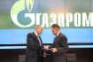 Im Rahmen des V. Petersburger Internationalen Gasforums unterzeichneten Aufsichtsratsvorsitzender der Pipe Metallurgical Company Dmitry Pumpyansky und Alexey Miller ein Memorandum über die Nutzung von Erdgas als Motorkraftstoff