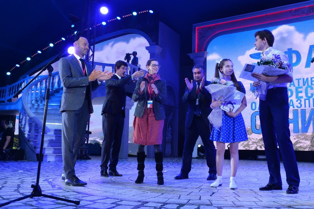 Finale des VI. Unternehmensfestivals Fackel in Sotschi