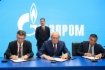 Vitaly Markelov, Tagir Nigmatulin, Präsident der Aktiengesellschaft REP Holding, und Lorenzo Simonelli, Vorstandsvorsitzender, Präsident und CEO der Baker Hughes, a GE company (BHGE) als Vertreter der Nuovo Pignone International S.r.l. (Teil der BHGE), unterzeichneten im Rahmen des Petersburger Internationalen Wirtschaftsforums 2019 ein Memorandum of Understanding