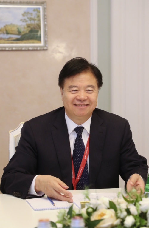Arbeitstreffen zwischen Alexey Miller und dem Verwaltungsratsvorsitzenden der CNPC, Wang Yilin, im Rahmen des Petersburger Internationalen Wirtschaftsforums 2019