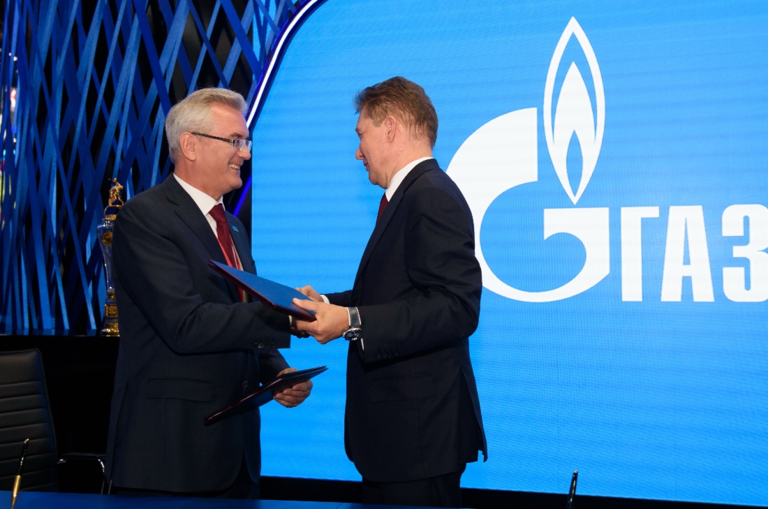 Alexey Miller, Vorstandsvorsitzender der PAO Gazprom, und Ivan Belozertsev, Gouverneur des Verwaltungsgebietes Pensa, unterzeichneten im Rahmen des Petersburger Internationalen Wirtschaftsforums 2019 eine Roadmap zum erweiterten Einsatz von Hightech-Produkten, unter anderem von importsubstituierenden Erzeugnissen aus Betrieben des Verwaltungsgebietes Pensa im Interesse der Gazprom