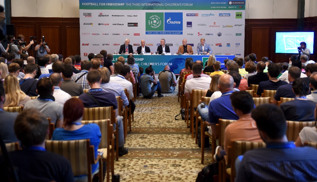 In Berlin fand im Rahmen des sozialen Projekts der Gazprom Football for Friendship das Dritte Internationale Kinderforum statt