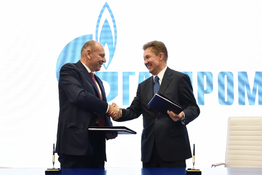 Im Rahmen des VIII. Petersburger Internationalen Gasforums unterzeichneten der Aufsichtsratsvorsitzende der Pipe Metallurgical Company (TMK), Dmitry Pumpyansky, und Alexey Miller eine technologische Roadmap zur Produktion von Rohren mit integrierten Aufzeichnungs-, Datenverarbeitungs- und Vermittlungskomponenten