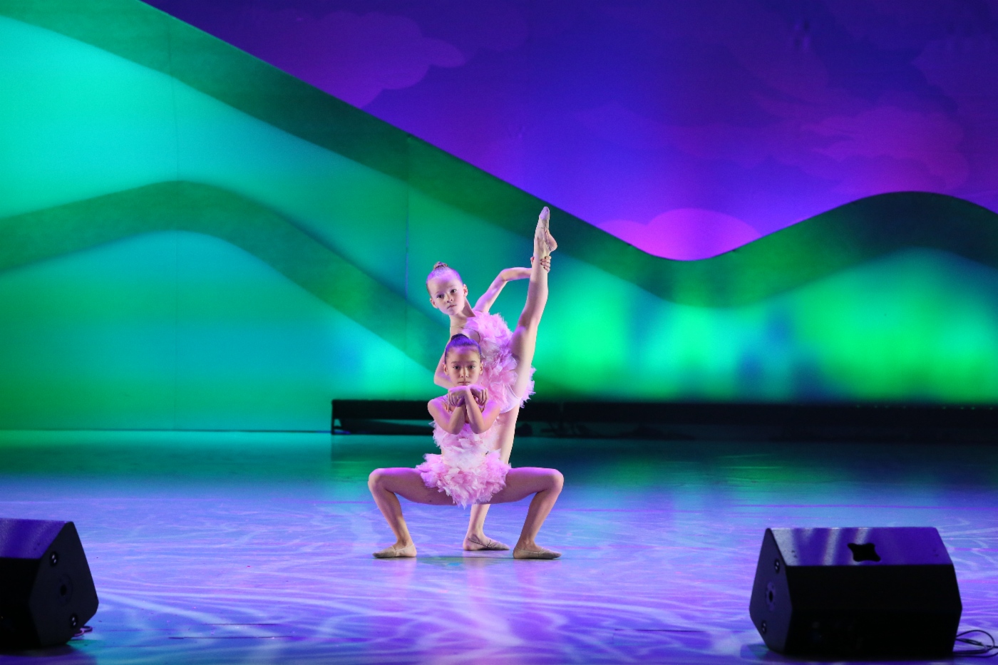 Duett Flamingo (OOO Gazprom Dobycha Orenburg), 1. Platz in der Kategorie Bühnenchoreographie (Kinder 5 bis 10 Jahre)
