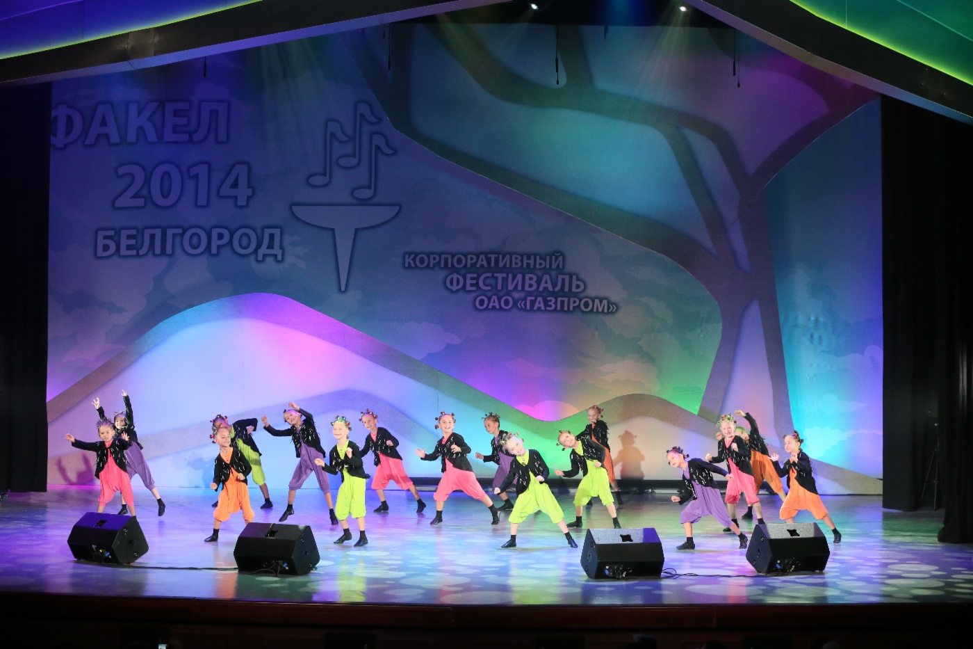 Kinder-Volksensemble Junost (OOO Gazprom Transgaz Nizhny Novgorod), 3. Platz in der Kategorie Bühnenchoreographie (Kinder 5 bis 10 Jahre)