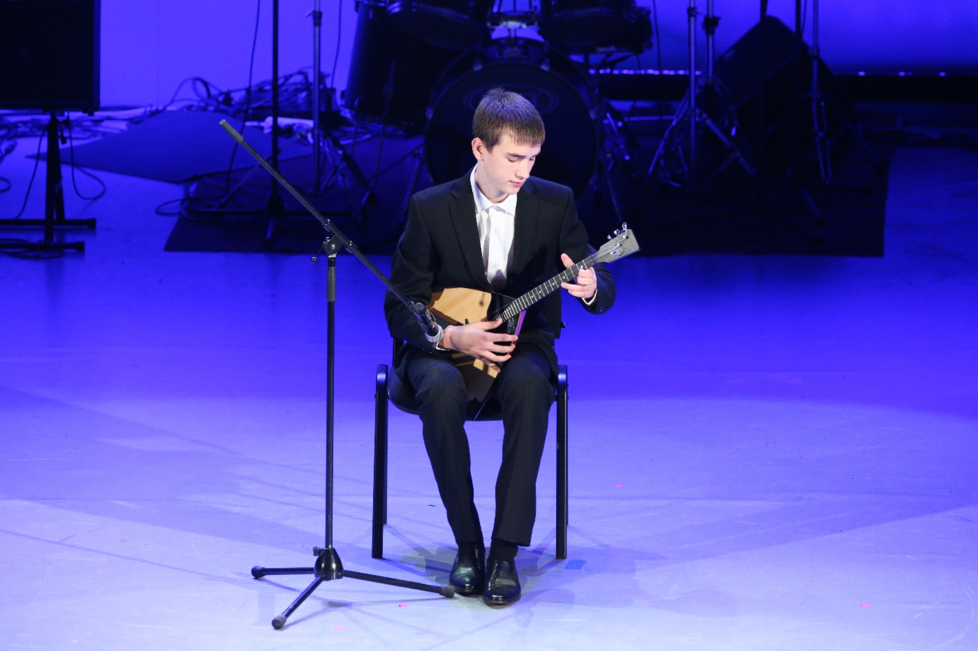 Dmitry Zorin (OOO Gazprom Transgaz Saratov), 3. Platz in der Kategorie Instrumentalmusik (Kinder 11 bis 16 Jahre)