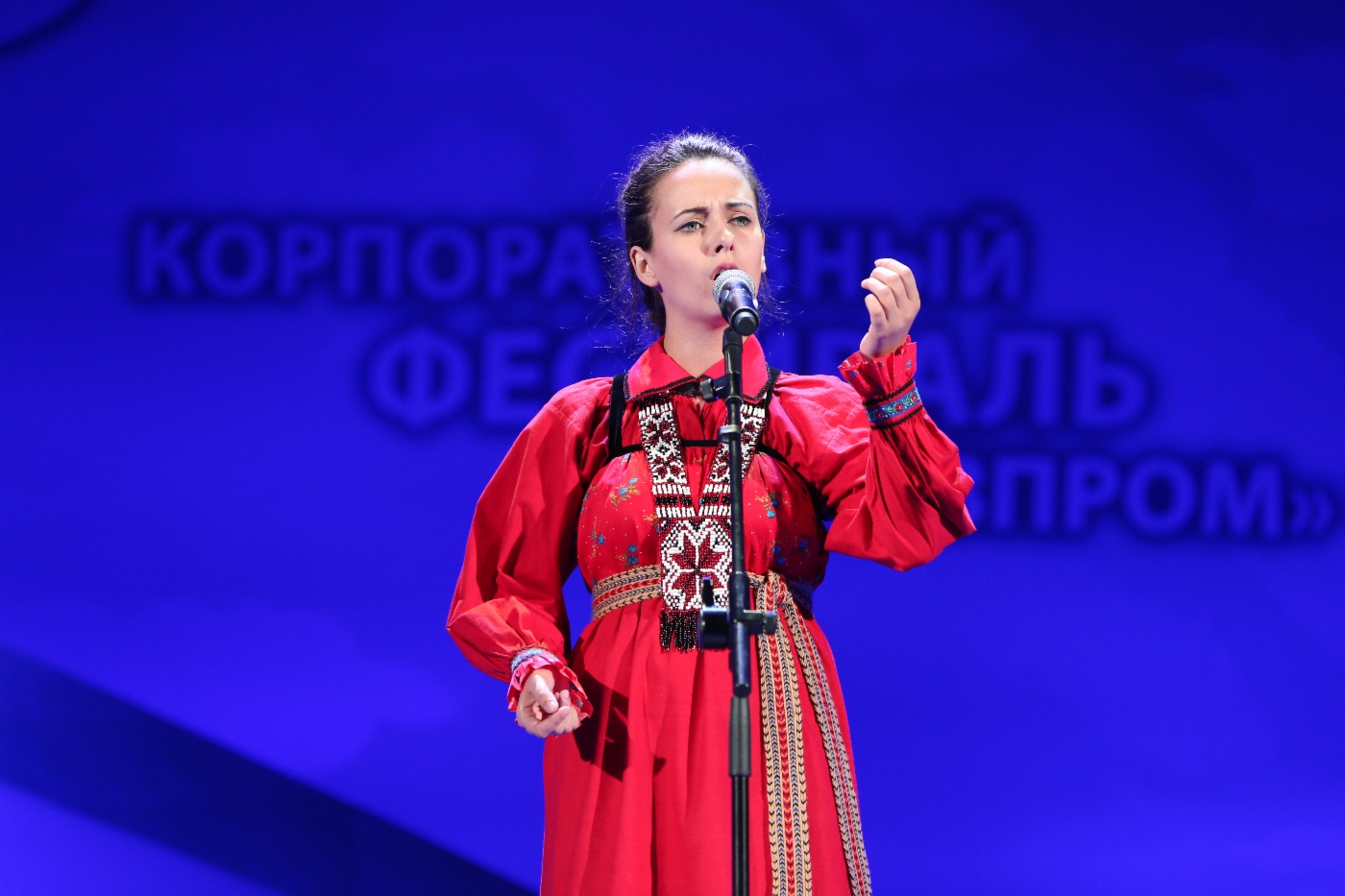 Olga Sagalaeva (OOO Gazprom Transgaz Saratov), 1. Platz in der Kategorie Folklore (Erwachsene)