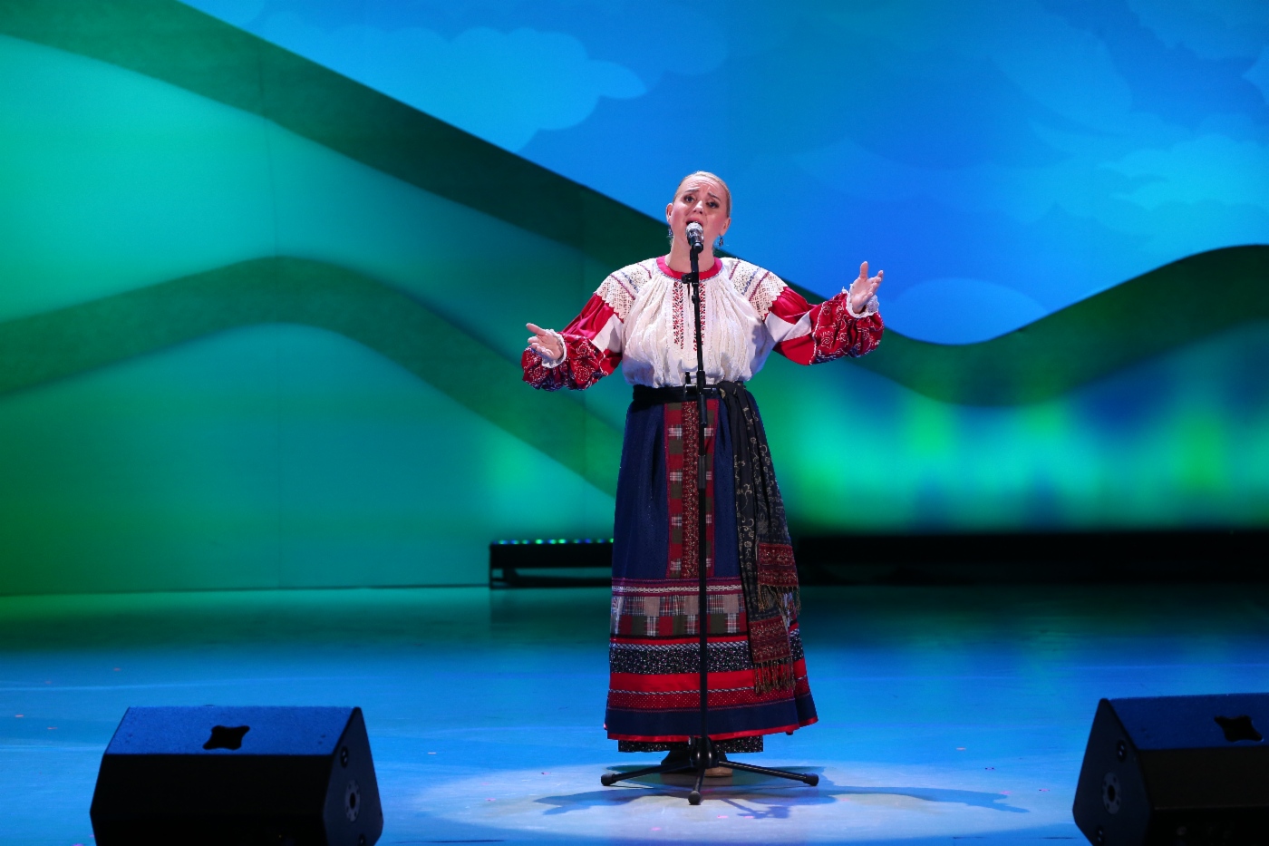 Tatyana Zakurdaeva (OOO Gazprom Dobycha Astrakhan), 3. Platz in der Kategorie Volksgesang (Erwachsene)