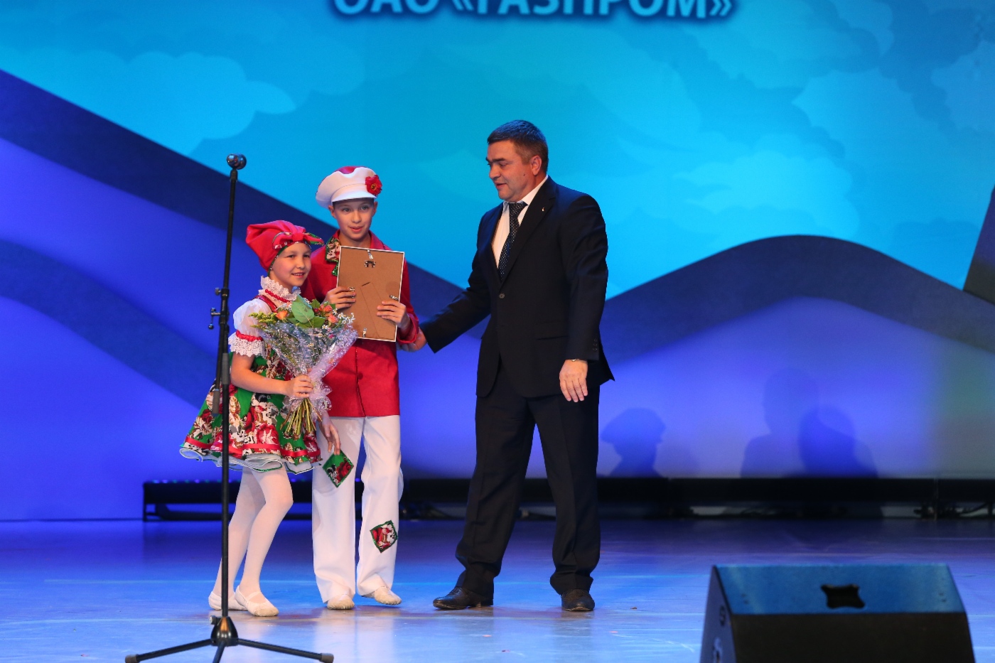 Anatoly Kapchelya und Choreographisches Ensemble Pirouette (OOO Gazprom Transgaz Kazan), Spezialpreis des Festivals