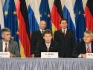 Unterzeichnung einer Grundsatzvereinbarung über den Bau der North European Gas Pipeline zwischen Gazprom, BASF AG und E.ON AG Unterzeichnung einer Grundsatzvereinbarung über den Bau der North European Gas Pipeline zwischen Gazprom, BASF AG und E.ON AG