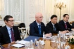 Arbeitstreffen zwischen Alexey Miller und dem ersten stellvertretenden Ministerpräsidenten der Republik Kasachstan, Roman Sklyar, sowie dem kasachischen Energieminister Bolat Akchulakov