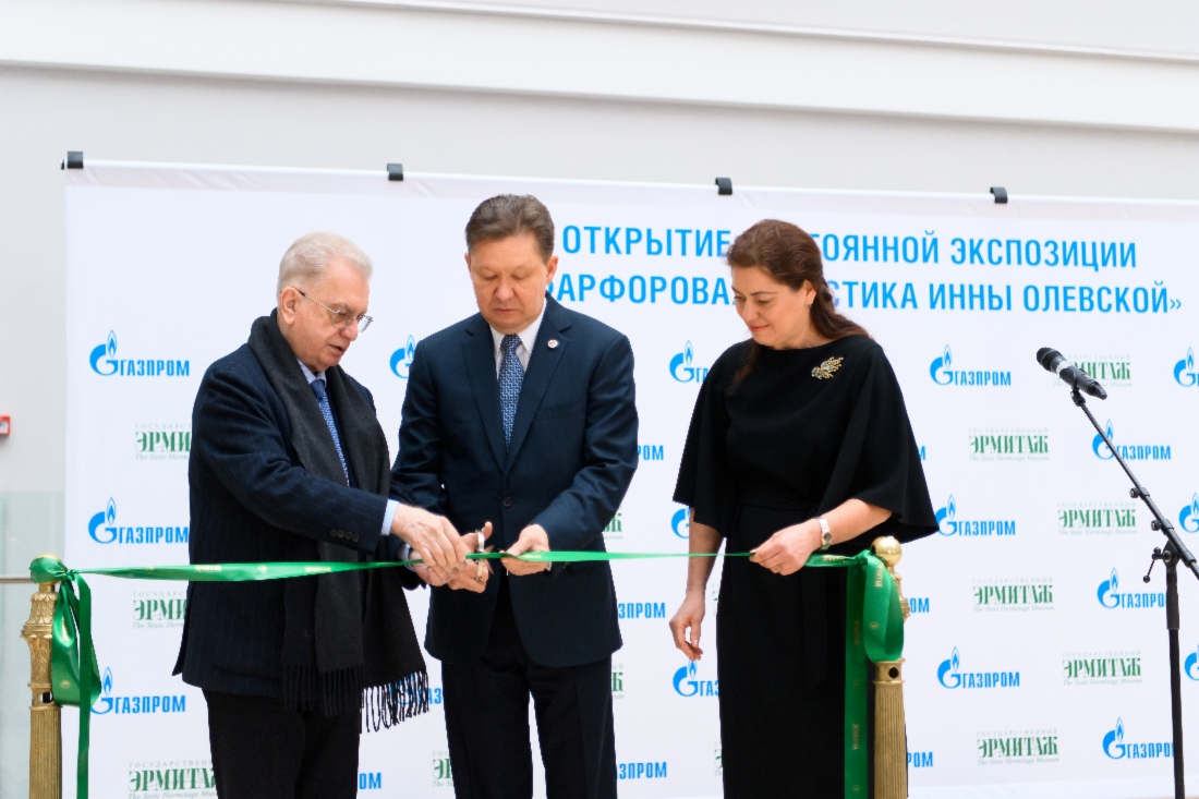 Mit Gazprom-Unterstützung öffnete in der Eremitage die neue Dauerausstellung „Porzellanplastik von Inna Olevskaya“ ihre Pforten