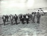 Nikolai Baibakov (Mitte) beim Besuch der Gaskondensat- und Erdöllagerstätte Schanascholskoje im Verwaltungsgebiet Aktjubinsk, Kasachstan, 1983