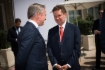 Vorstandsmitglied der Shell, Maarten Wetselaar, und Alexey Miller nahmen an der Unterzeichnung der Finanzierungsvereinbarungen zum Projekt der Pipeline Nord Stream 2 der Nord Stream 2 AG mit den europäischen Energiekonzernen teil