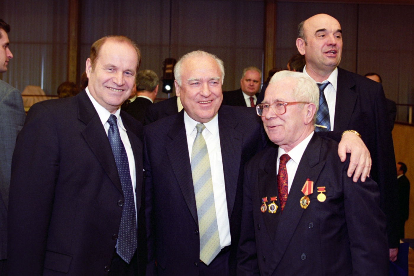 Bei Feierlichkeiten anlässlich des 10-jährigen Bestehens von Gazprom. Kreml, Februar 2003