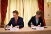Alexey Miller und die CEO der ENGIE SA, Isabelle Kocher, unterzeichneten ein Memorandum of Understanding