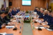 Gazprom-Delegation mit dem Vorstandsmitglied und Departmentleiter Vyacheslav Mikhalenko an der Spitze nahm in der Werft des Gorki-Werkes Selenodolsk (Republik Tatarstan) an der feierlichen Zeremonie anlässlich der Stapellegung des ersten Fahrgastschiffes in Russland Chaika LNG, das mit verflüssigtem Erdgas betrieben wird, teil